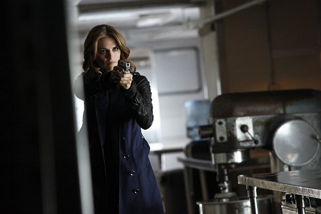 Castle - Season 5 - After the Storm - Photos - Stana Katic