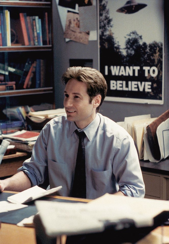 The X-Files - Patient X - Photos - David Duchovny