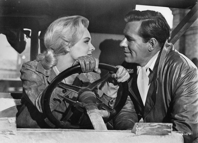 Black Gold - Z filmu - Diane McBain, Philip Carey