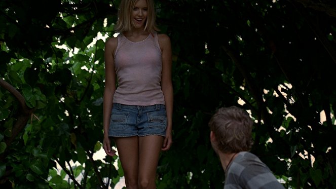 Lost - Walkabout - Photos - Maggie Grace