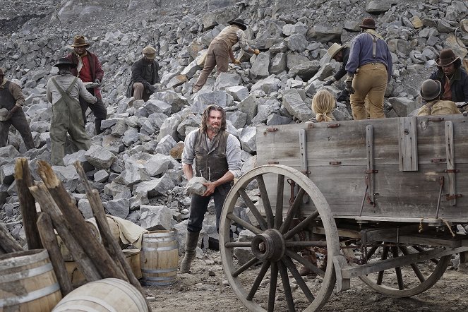 Hell on Wheels: Witaj w piekle - Life's a Mystery - Z filmu - Anson Mount