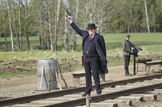 Hell on Wheels - Struck - Photos - Colm Meaney