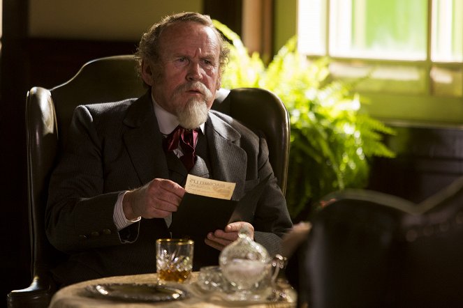 Hell on Wheels - Done - Photos - Colm Meaney