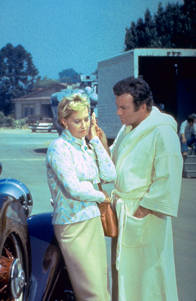 Columbo - Posvítit si na vraždu - Z filmu - Lola Albright, William Shatner