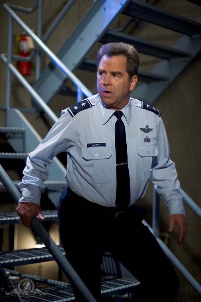 Stargate SG-1 - Origin - Do filme - Beau Bridges
