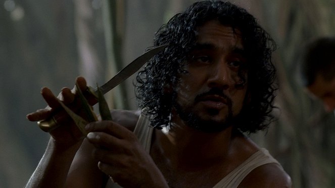 Ztraceni - Podvodník - Z filmu - Naveen Andrews