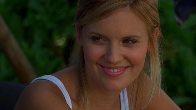 Lost - Whatever the Case May Be - Photos - Maggie Grace