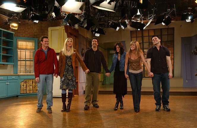 Friends - Season 10 - Ceux qui s'en allaient - 2ème partie - Tournage - Matthew Perry, Lisa Kudrow, David Schwimmer, Courteney Cox, Jennifer Aniston, Matt LeBlanc