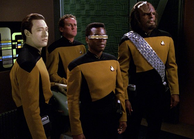 Star Trek - Das nächste Jahrhundert - Season 4 - Die Rettungsoperation - Filmfotos - Brent Spiner, Colm Meaney, LeVar Burton, Michael Dorn