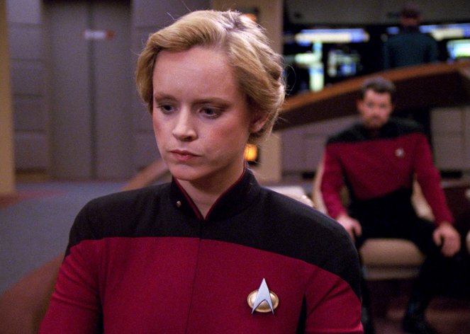 Star Trek: The Next Generation - Season 4 - The Loss - Photos - Mary Kohnert