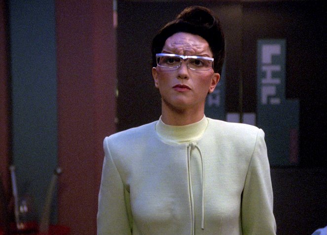 Star Trek: The Next Generation - First Contact - Van film - Bebe Neuwirth