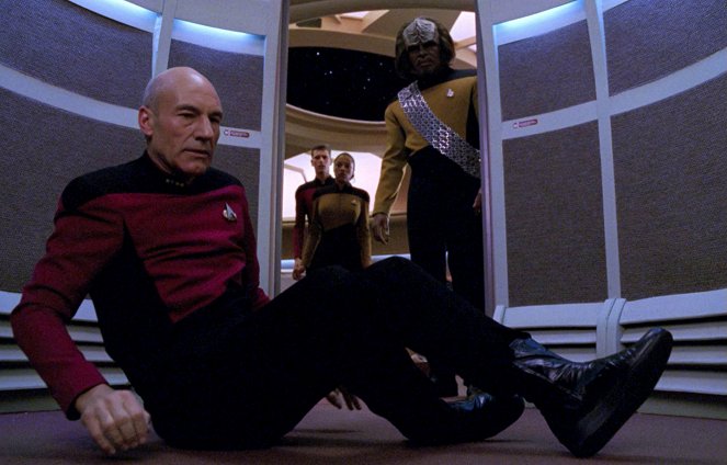 Star Trek: Następne pokolenie - Nocne koszmary - Z filmu - Patrick Stewart, Michael Dorn