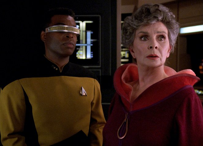 Star Trek: The Next Generation - The Drumhead - Photos - LeVar Burton, Jean Simmons