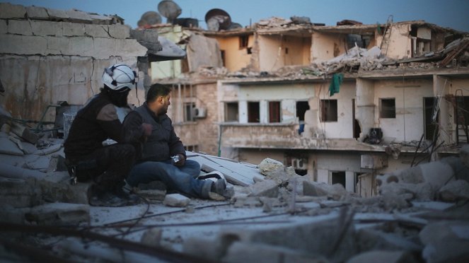 De Sidste Mænd i Aleppo - Van film