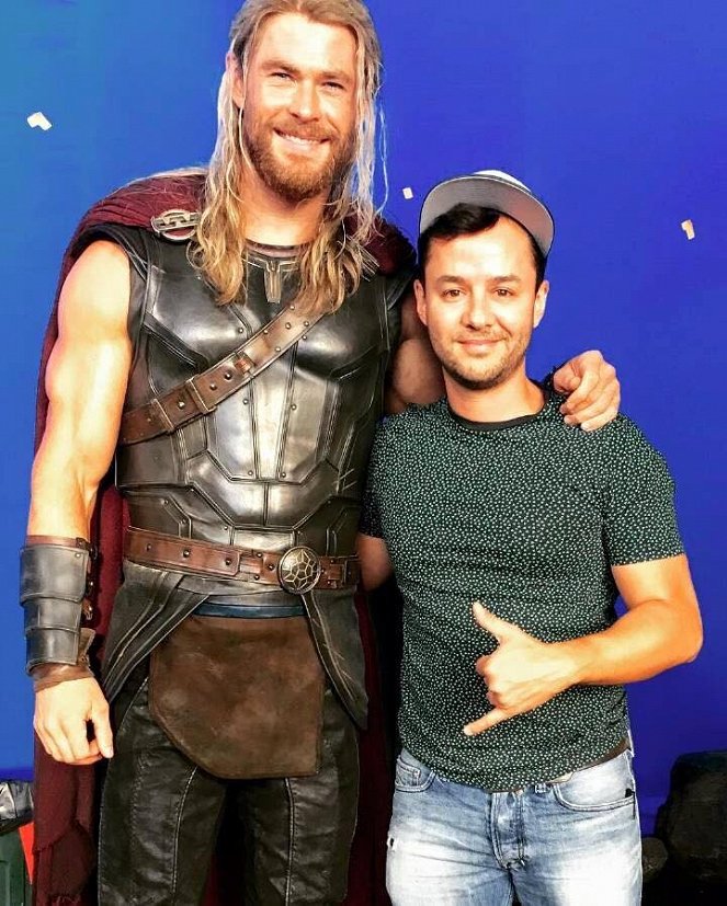 Thor: Ragnarok - Z natáčení - Chris Hemsworth
