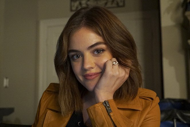 Pretty Little Liars - Original G'A'ngsters - Making of - Lucy Hale
