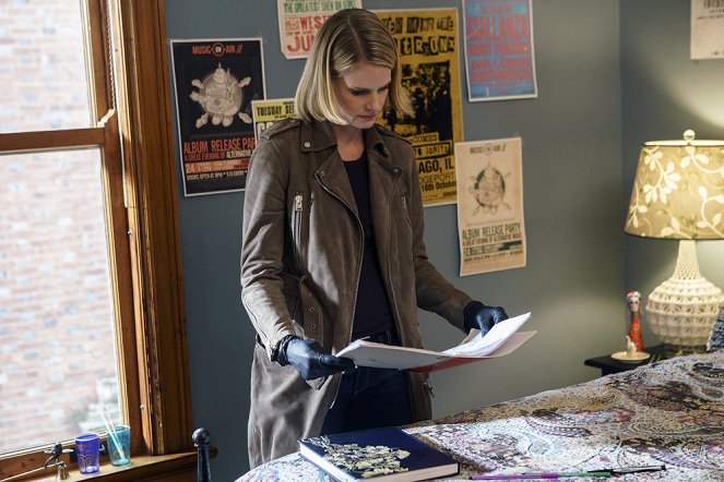 Chicago Justice - Judge Not - Photos - Joelle Carter