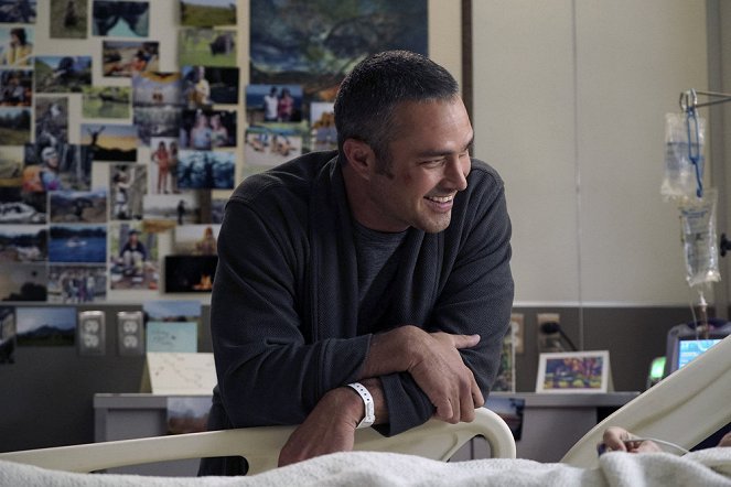 Chicago Fire - Les Rencontres - Film - Taylor Kinney