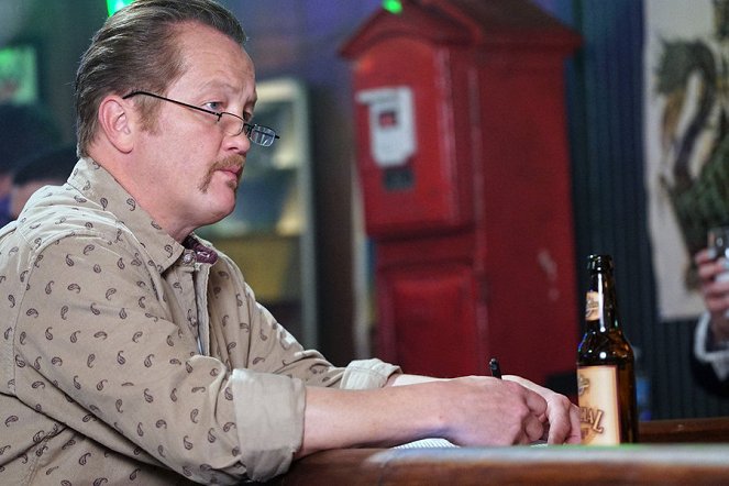 Chicago Fire - Short and Fat - Photos - Christian Stolte