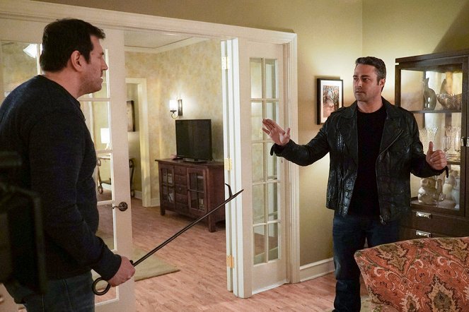 Chicago Fire - Season 4 - What Happened to Courtney - Photos - Taylor Kinney
