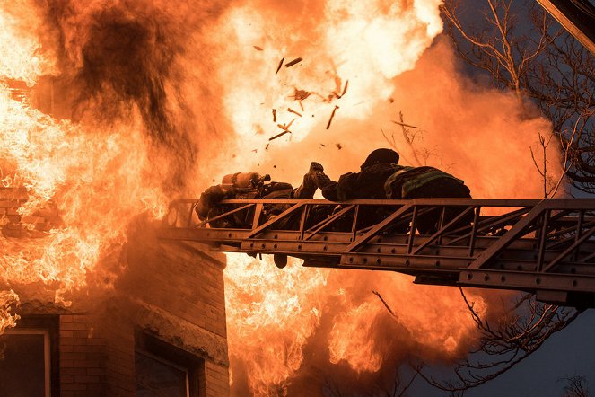 Chicago Fire - Kind of a Crazy Idea - Photos