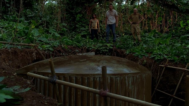 Lost - Eltűntek - Szökésben - Filmfotók - Naveen Andrews, Matthew Fox, Terry O'Quinn