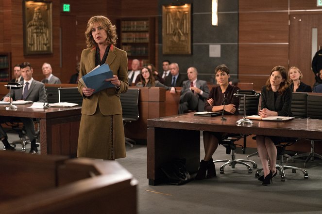 The Good Fight - Season 1 - Que le spectacle commence - Film - Christine Lahti