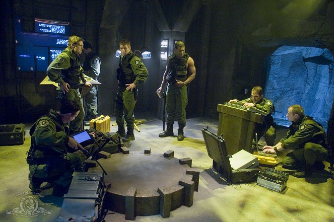 Stargate SG-1 - Prototype - Van film