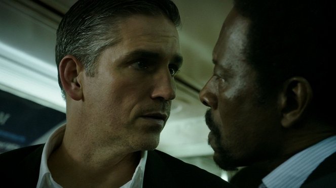 Person of Interest - The Crossing - Photos - James Caviezel, Clarke Peters