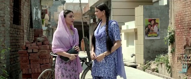 31st October - Film - Soha Ali Khan, Sezal Sharma