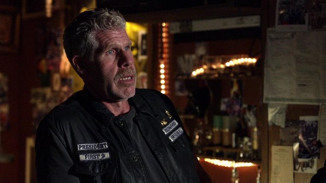 Sons of Anarchy - Seeds - Photos - Ron Perlman