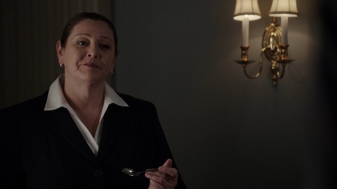 Person of Interest - Frank Mercer und Betty Harris - Filmfotos - Camryn Manheim