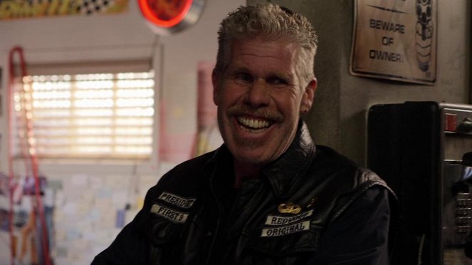 Sons of Anarchy - A guerra começa - Do filme - Ron Perlman