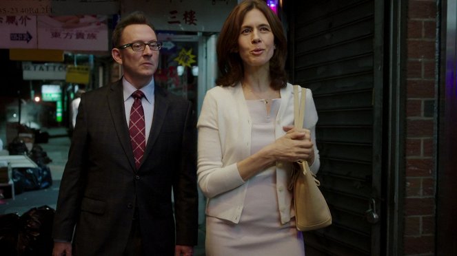 Person of Interest - Detective Forge - Filmfotos - Michael Emerson, Jessica Hecht