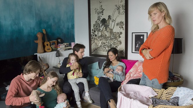 Eltern allein zu Haus: Frau Busche - Filmfotos - Sven Gielnik, Oliver Mommsen, Anna Schudt