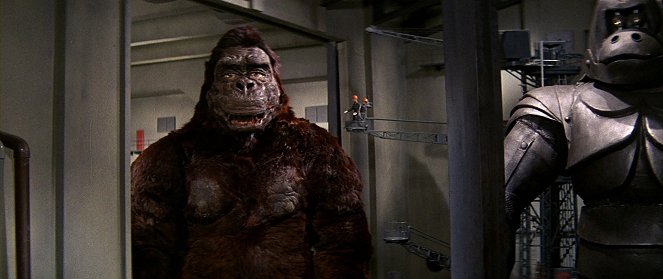 King Kong vrací úder - Z filmu