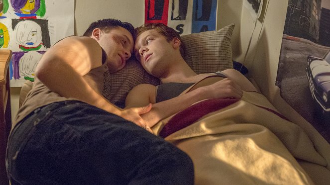 Shameless - Uncle Carl - Photos - Noel Fisher, Cameron Monaghan