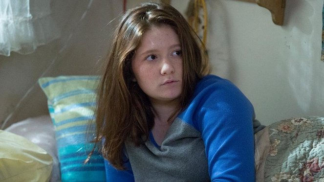 Shameless - Love Songs (In the Key of Gallagher) - Photos - Emma Kenney