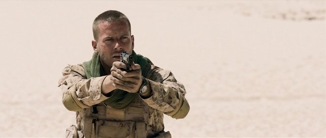 Überleben - Ein Soldat kämpft niemals allein - Filmfotos - Armie Hammer