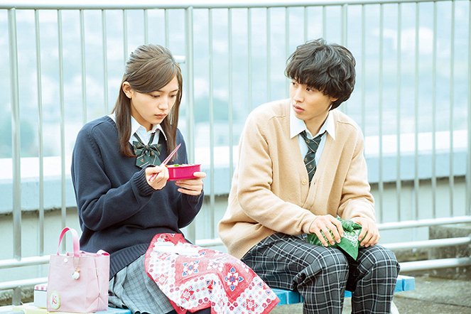 Iššúkan Friends - Z filmu - Haruna Kawaguči, Kento Jamazaki