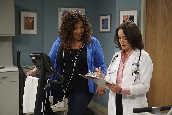 Young & Hungry - Young & Josh's Dad - Photos - Kym Whitley, Jill Remez