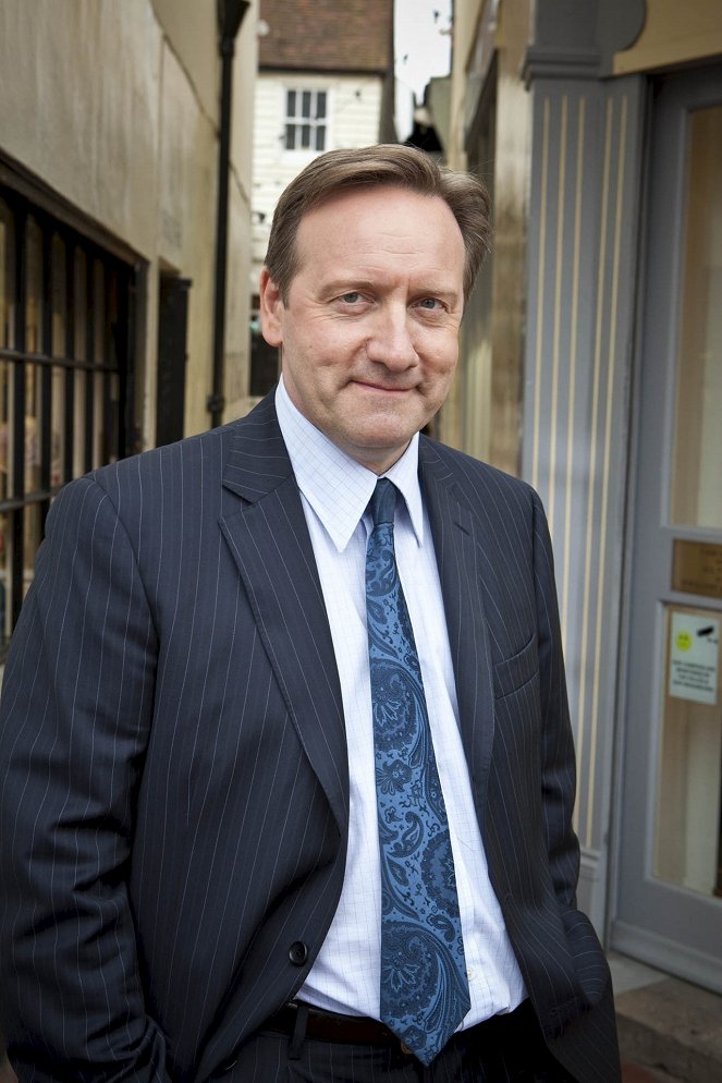 Midsomer Murders - Season 13 - The Sword of Guillaume - Photos - Neil Dudgeon