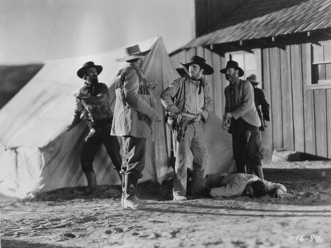Pioneer Scout - Filmfotók
