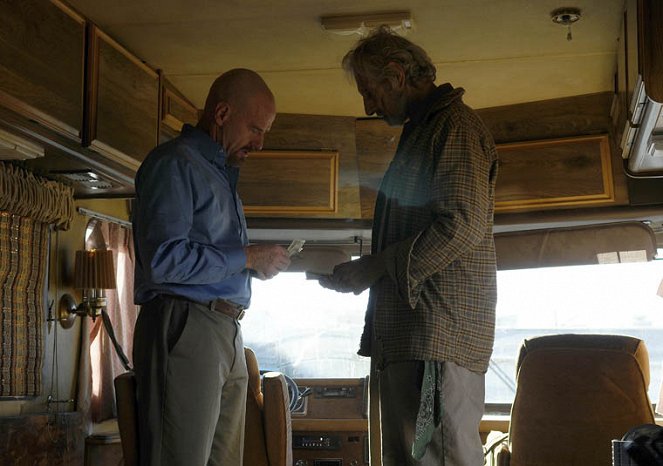Breaking Bad - Le Camping-Car - Film - Bryan Cranston, Larry Hankin
