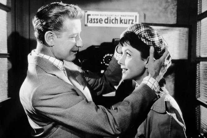 Ich war ein häßliches Mädchen - Film - Sonja Ziemann, Dieter Borsche