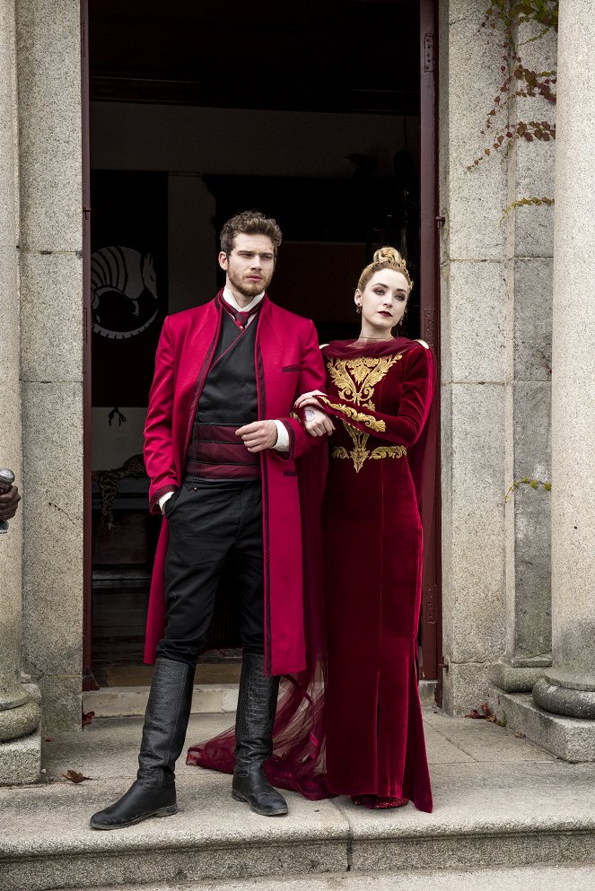 Into the Badlands - Chapter IX: Red Sun, Silver Moon - Photos - Oliver Stark, Sarah Bolger