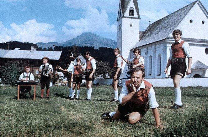 Verliebte Ferien in Tirol - De la película - Georg Thomalla