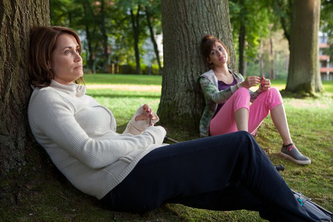 Zweibettzimmer - Filmfotók - Anja Kling, Carol Schuler