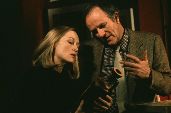 Still of the Night - Van film - Meryl Streep, Josef Sommer