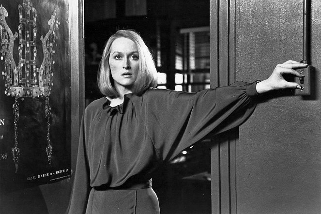 Still of the Night - Van film - Meryl Streep